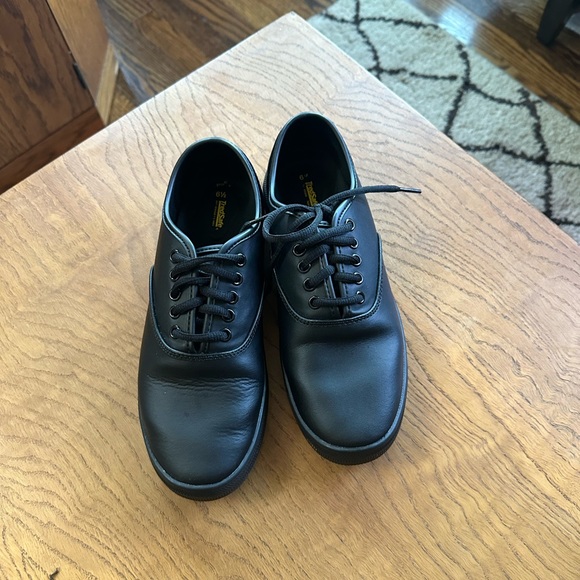 TredSafe non slip lace up shoes worn one time (too small) no flaws size 6.5 - Picture 5 of 8
